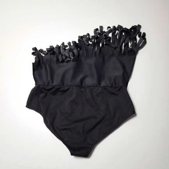 Nwt Dolls Kill S fringe skirt - Picture 4 of 11